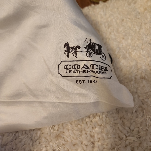 Coach Signature Archive Bag - Picture 6 of 11